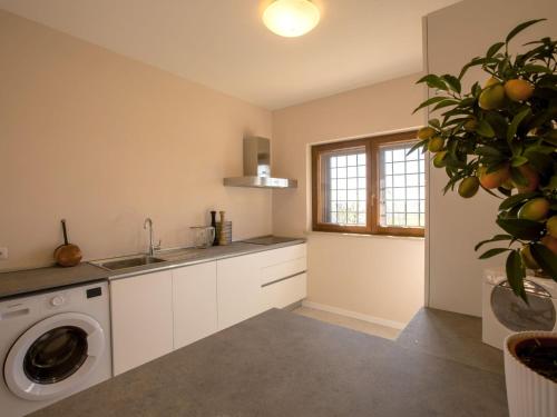 Apartment Neue Wohnung mit 2 Zimmern- Veranda und Pool by Interhome in Belvedere Ostrense