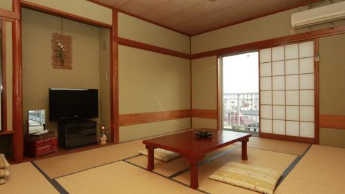 Minshuku Fukabe Atami