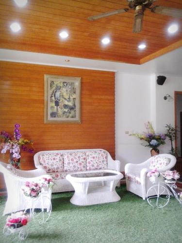 Muaklek Paradise Resort in Muak Lek