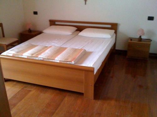 Apartment Haus Bezzi in Pellizzano by Interhome in Pellizzano