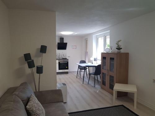 Apartment Urlaub und zu Hause by Interhome in Zschepplin