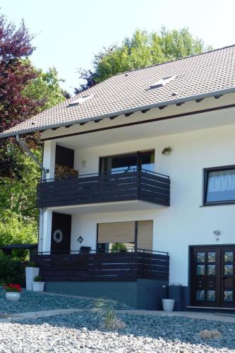 Apartment mit privatem Balkon by Interhome in Hildfeld