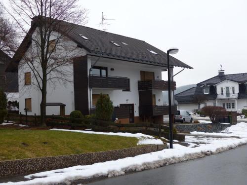Apartment mit privatem Balkon by Interhome in Hildfeld