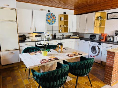 Apartment in Goddelsheim mit Eigener Terrasse by Interhome in Lichtenfels-Sachsenberg