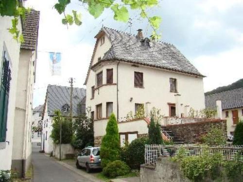 Holiday Home Altes Winzerhaus in Mesenich by Interhome in Mesenich, Deutschland