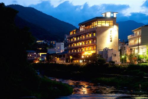 Hotelli välisilme, Hakone Suimeisou Hotel in Hakone