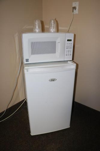 Nights Inn Motel in ธันเดอร์ เบย์ (ON)