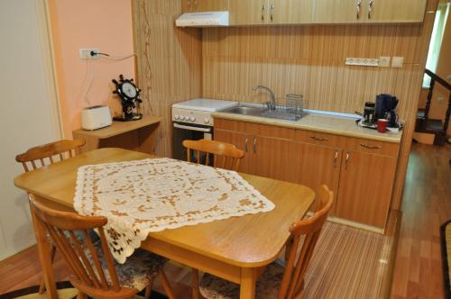 virtuve, Cabana Ovidiu in Riu De Mori