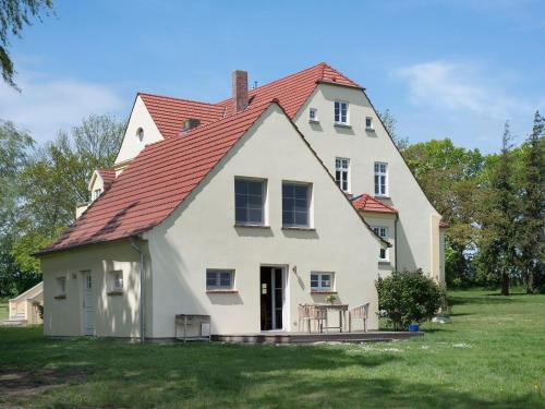 Holiday Home Remise in Neuenkirchen by Interhome in Neuenkirchen, Deutschland