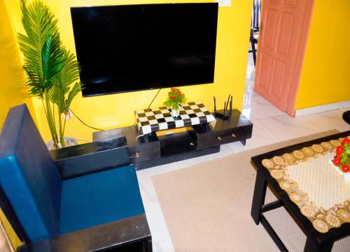 Bel appartement une chambre & un salon L'Amazone