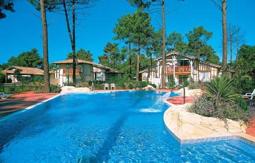 Résidence Prestige Odalys Les Greens du Bassin - Village et club de vacances - Gujan-Mestras