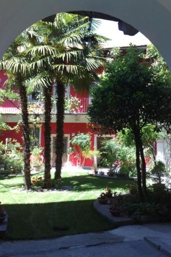 Apartment Wohnung 'Glicine' mit Wasserblick by Interhome in Miasino