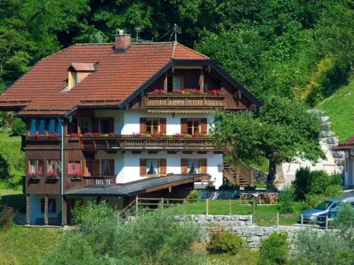 Apartment Große Wohnung in Berchtesgaden mit Terrasse by Interhome in Berchtesgaden, Deutschland