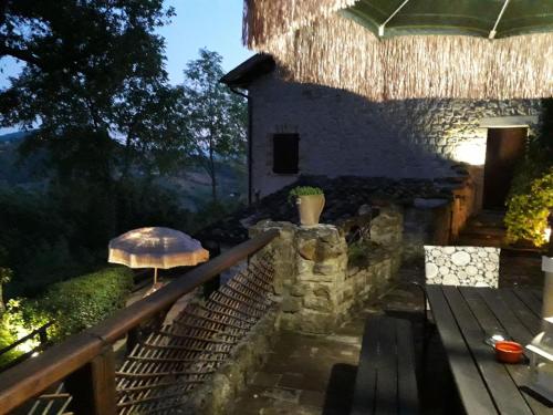Holiday Home Charmantes Bauernhaus in Penna San Giovanni by Interhome in Penna San Giovanni