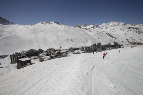 Résidence Odalys Le Rond Point Des Pistes - image 7