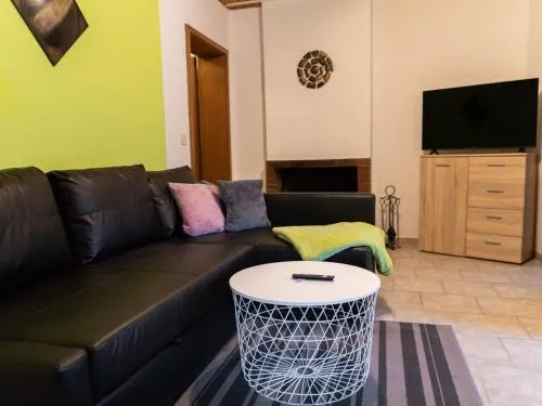 Apartment auf einem Reiterhof by Interhome in Weißenstadt, Deutschland