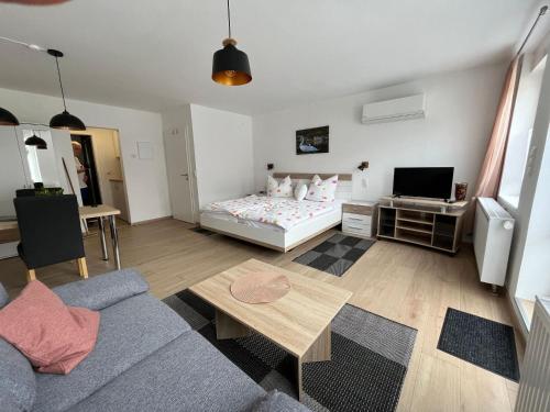 Apartment Haus Budinger by Interhome in Alf, Deutschland