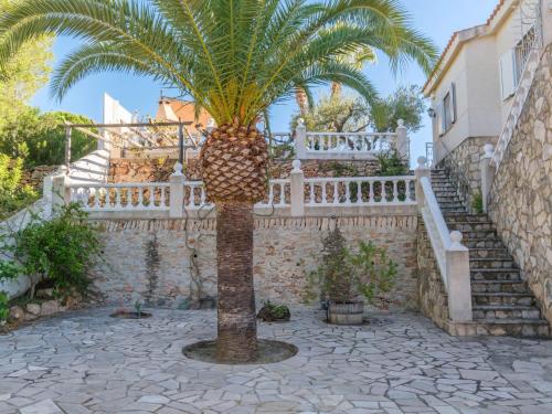 Holiday Home Imposante Ferienvilla mit großem Pool by Interhome in Cap Roig