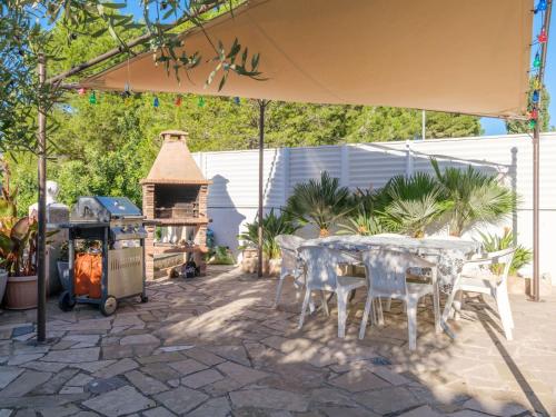 Holiday Home Imposante Ferienvilla mit großem Pool by Interhome in Cap Roig