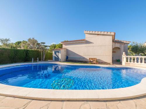 Holiday Home Imposante Ferienvilla mit großem Pool by Interhome in Cap Roig