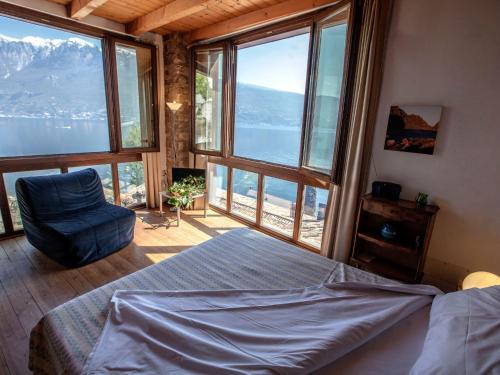 Apartment Calamondino Studio Sonne- Entspannung und Seeblick by Interhome