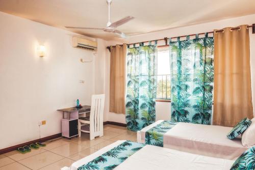Beach-HomeStay With Swimming in Kikambala