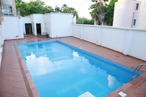 Beach-HomeStay With Swimming in Kikambala
