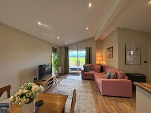 Duet Lodge – khách sạn tại Bledington
