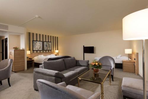 Maritim Hotel Königswinter - image 5
