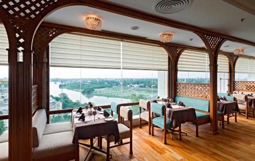 Hotel Clarks Avadh, Lucknow - 레스토랑