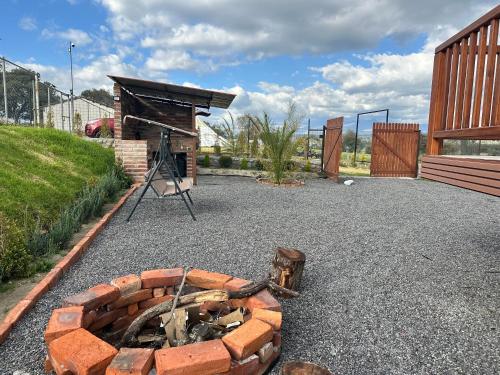 La cabaña de Ciela G glamping con jacuzzi y croquet (La cabana de Ciela G glamping con jacuzzi y croquet) in Latacunga