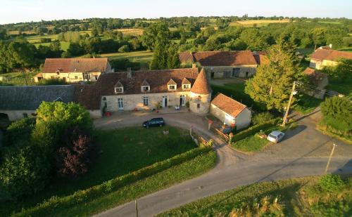 B&B Saint-Aubin-d'Appenai - Manoir de Rouillé - Bed and Breakfast Saint-Aubin-d'Appenai