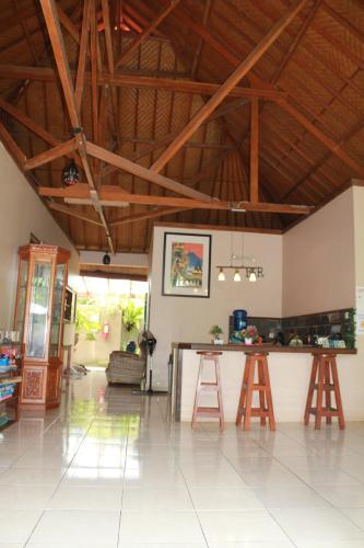 Buitenkant, Villa Selina in Singaraja