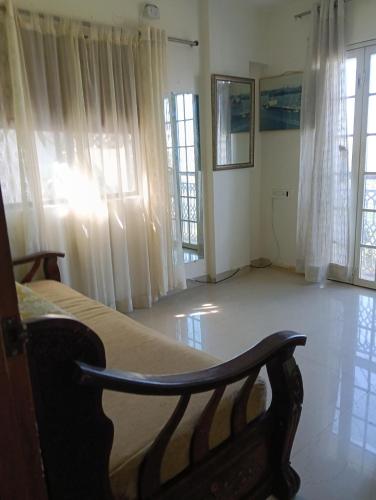 Two BHK a cozy flat for family 3 km away from the airport - image 2