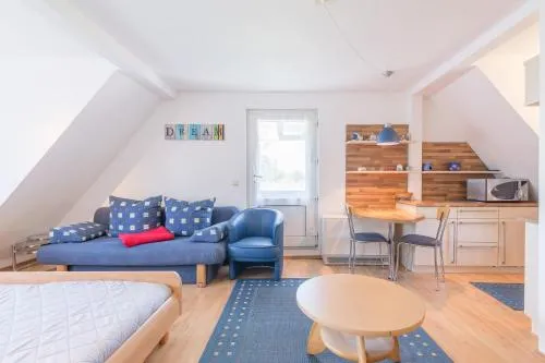 Ferienhof Karl's Ruhe, Ferienwohnung 03 in Boltenhagen, Deutschland