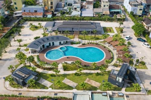 綏和 Đat Quang Villa 酒店 泳池