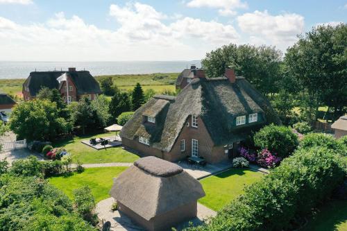 Landhaus Am Dünenweg West in Nieblum, Deutschland
