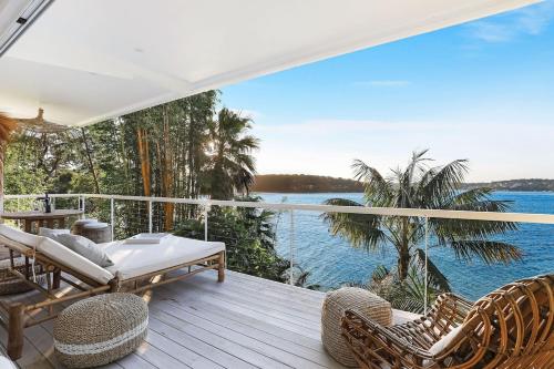 Bundeena Sands Barefoot Private Beach Oasis in Bundeena