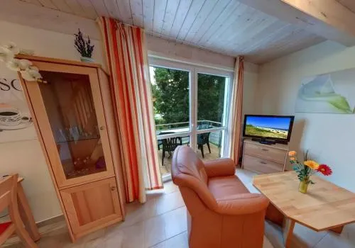 Villa Sonnentraum, App 3 in Ahlbeck, Deutschland
