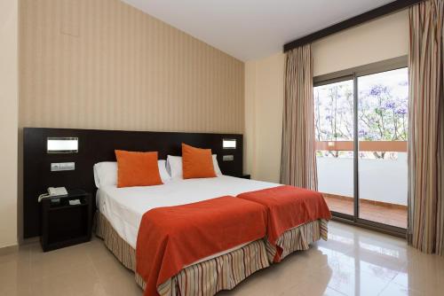 Hotel Pradillo Conil - image 12