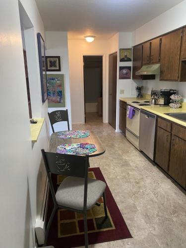 Lakewood Apartment No 9 in Lakewood (OH)