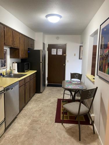 Lakewood Apartment No 9 in Lakewood (OH)
