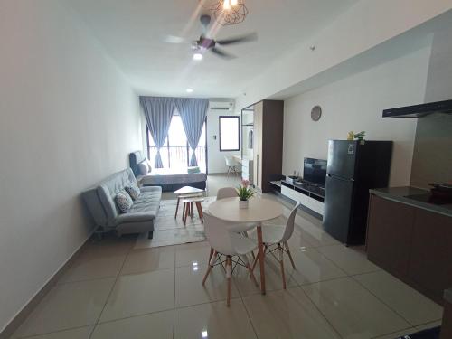 Alinea Suites Shah Alam by Goldenrose in Shah Alam
