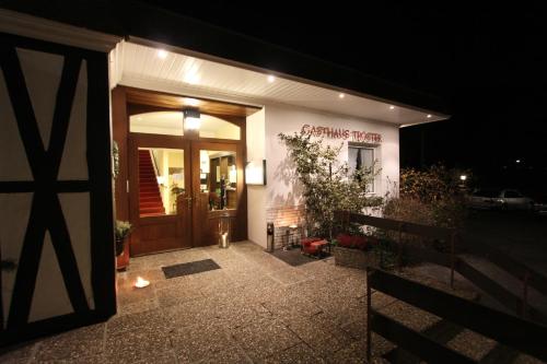 Hotel Gasthaus Tröster - image 5