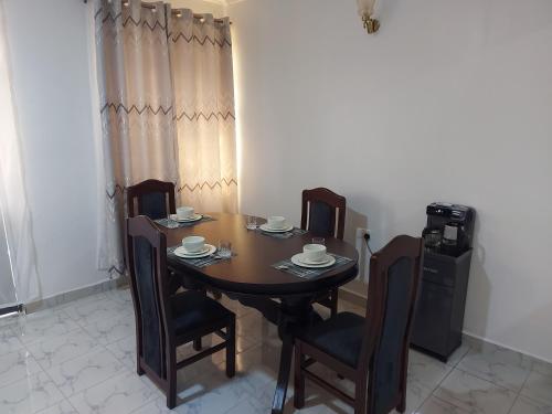 Iekārtas, The Lakeside Apartments in Kisumu