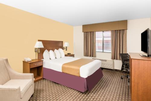 Days Inn By Wyndham Des Moines Merle Hay Photo 4