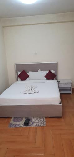 Hibr tsega hotel in Bahir Dar