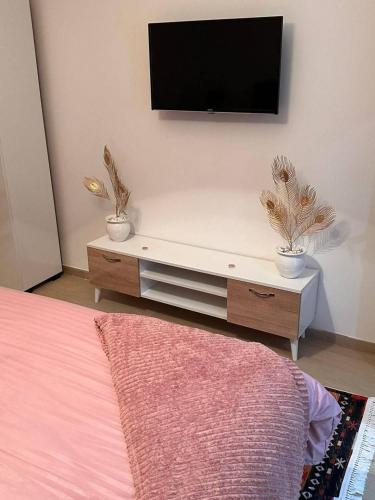 Appartement entier design et ambiance chaleureuse in Jardins De Carthage