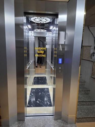 河仙 NHA NGHI NAM PHUONG 3星级 酒店 泳池