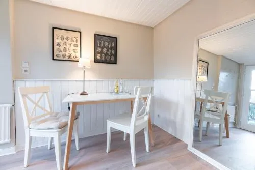 Landhaus am Meer - Whg 1 Norderaue in Utersum, Deutschland
